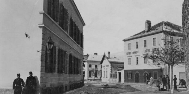8-Hotel-Casino-i-buhe-1875.-g.-631×476